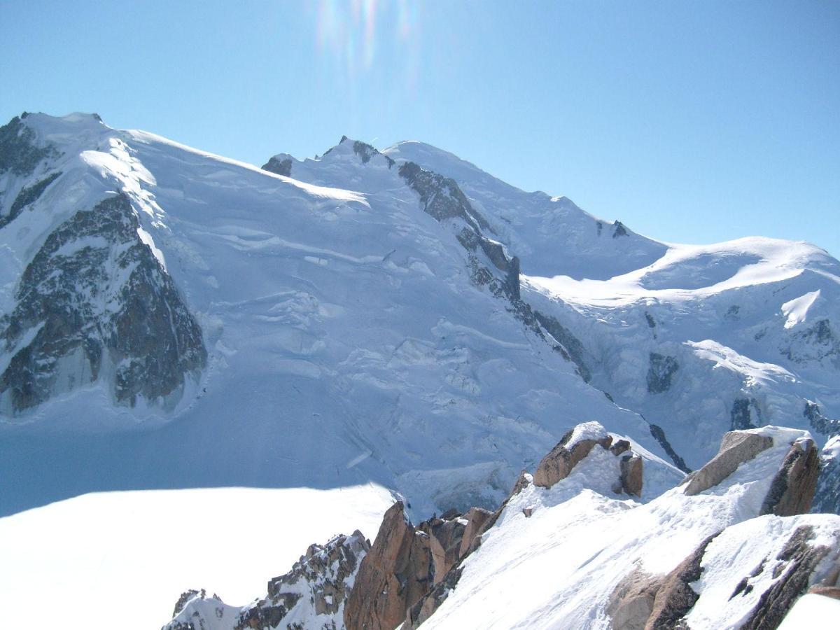 Appartement T2 CHAMONIX CENTRE Balcon Vue MONT BLANC Extérieur photo