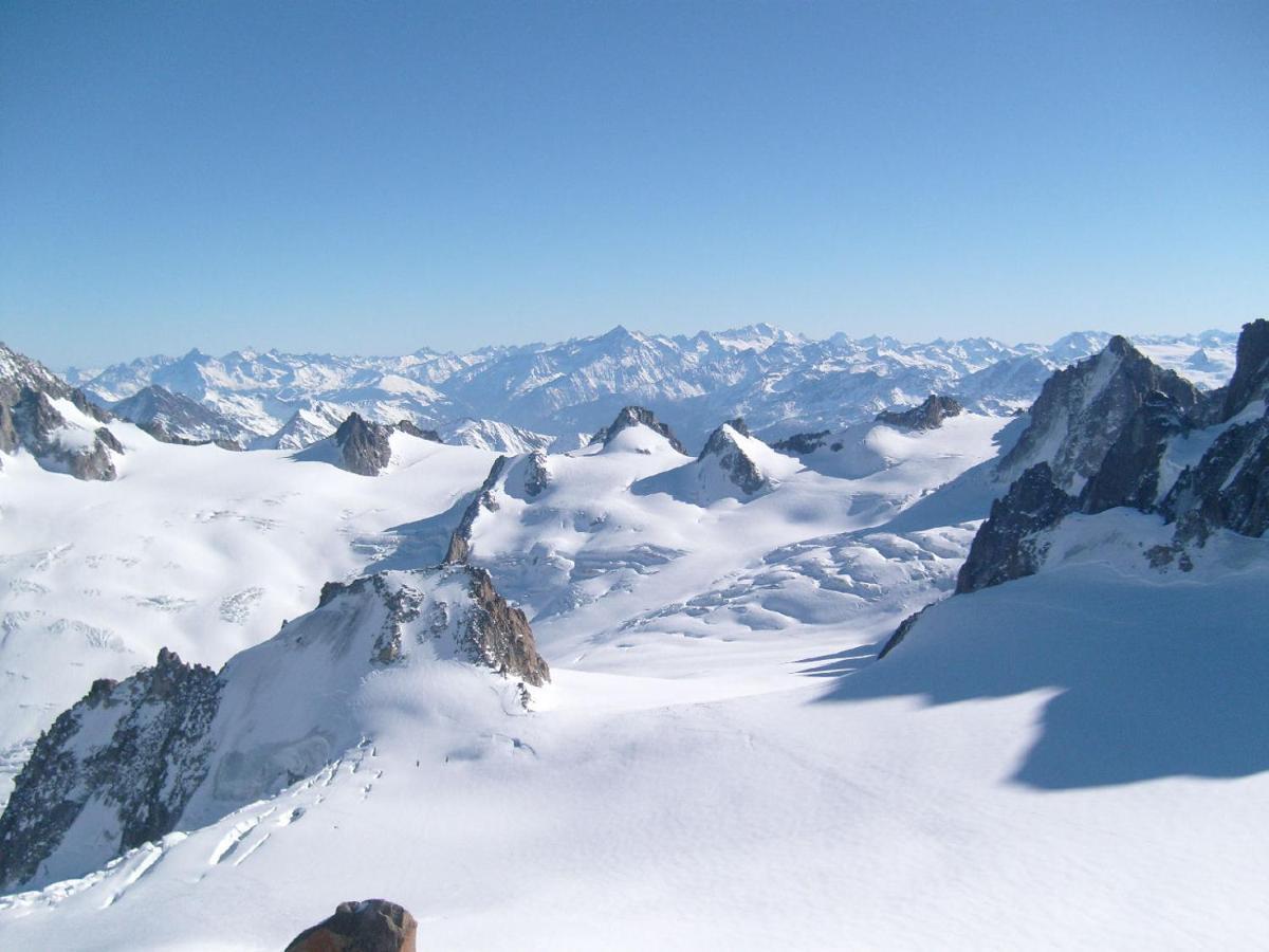 Appartement T2 CHAMONIX CENTRE Balcon Vue MONT BLANC Extérieur photo